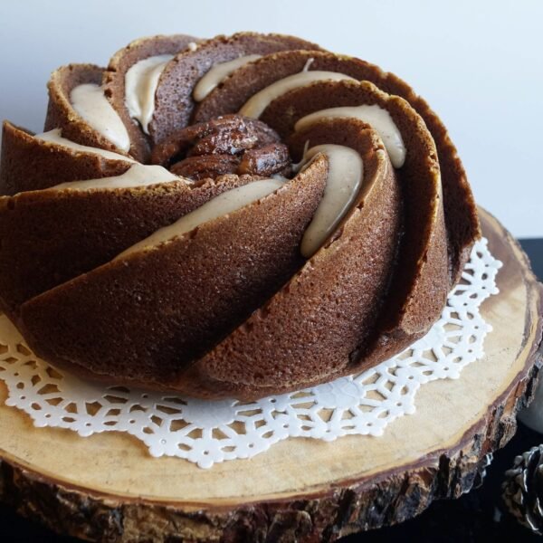 Pumpkin Cake, Serves 8 -12